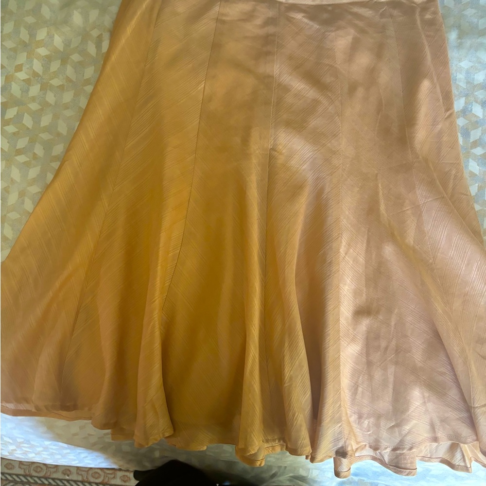 Calvin Klein beautiful skirt in pastel orange!